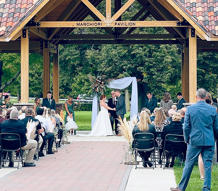 Indoor and Outdoor Wedding Venues in Upstate NY | St. Bonavenue