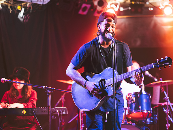 Audio Visual Equipment for Live Performance | AV for Live Music Venues | AV Solutions for Live Bands and Performers