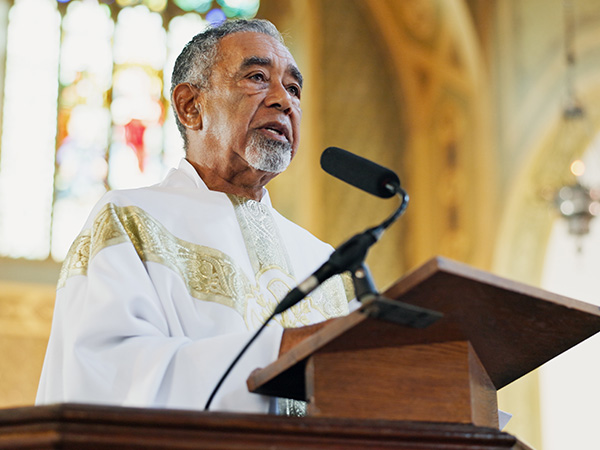Audio Visual Equipment for Religious Facilities | AV for Religious Venues